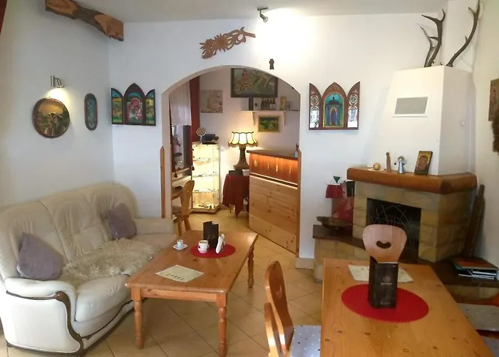 Magdalenka Pensjonat Jaworki